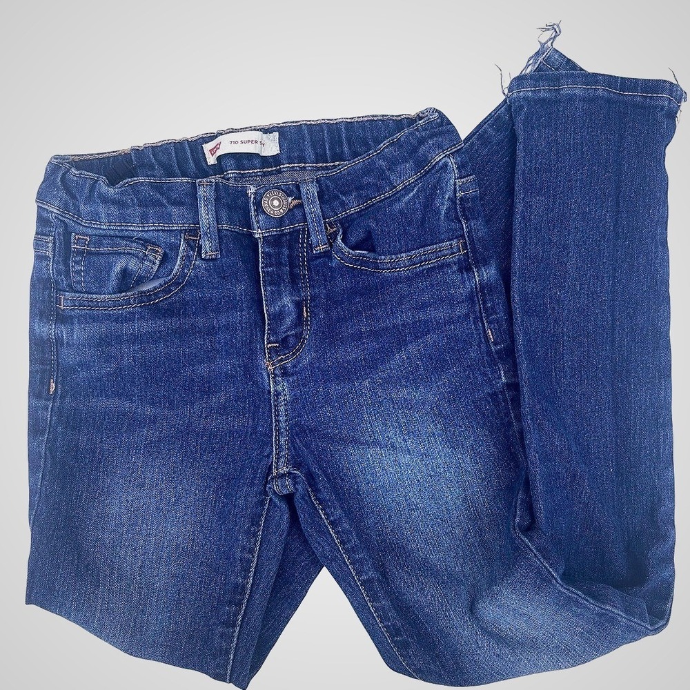 Levi's High Rise Straight Jeans Girls Size 12 Distressed Hem EXCELLENT CONDITION